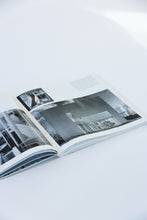 Load image into Gallery viewer, Architect: Richard Meier
