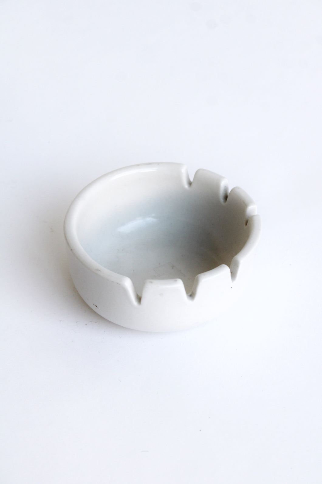 Small White Heath Ashtray