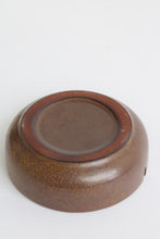 Load image into Gallery viewer, Small Brown Heath Style Ashtray

