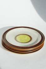 Load image into Gallery viewer, Plate Set By Denby
