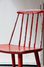 Load image into Gallery viewer, Spindle Back Chair By Folke Palsson
