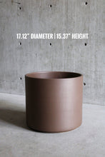 Load image into Gallery viewer, Brown Gainey Planters
