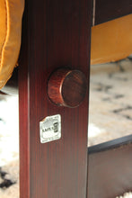 Load image into Gallery viewer, Percival Lafer MP-133 Sofa

