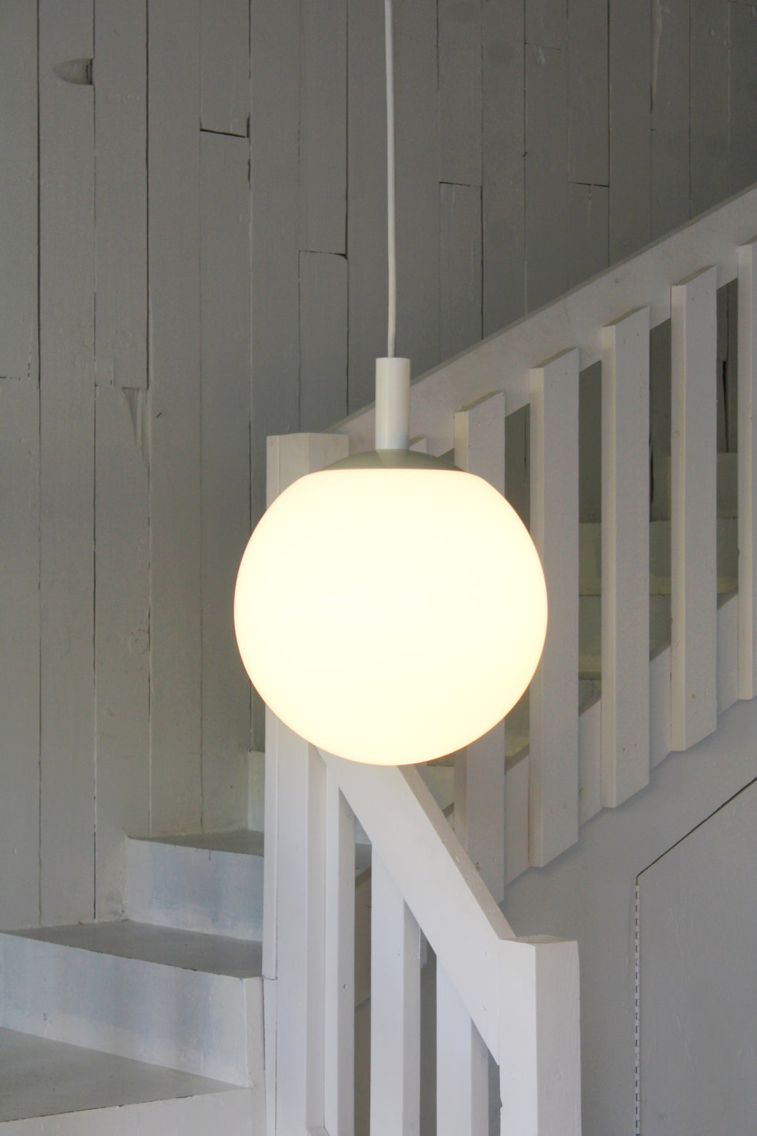 Mid Century Globe Pendant